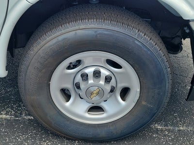 2025 Chevrolet Express Cargo 2500 WT