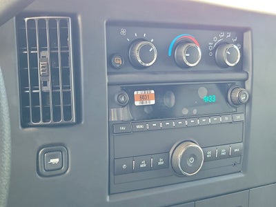 2025 Chevrolet Express Cargo 2500 WT