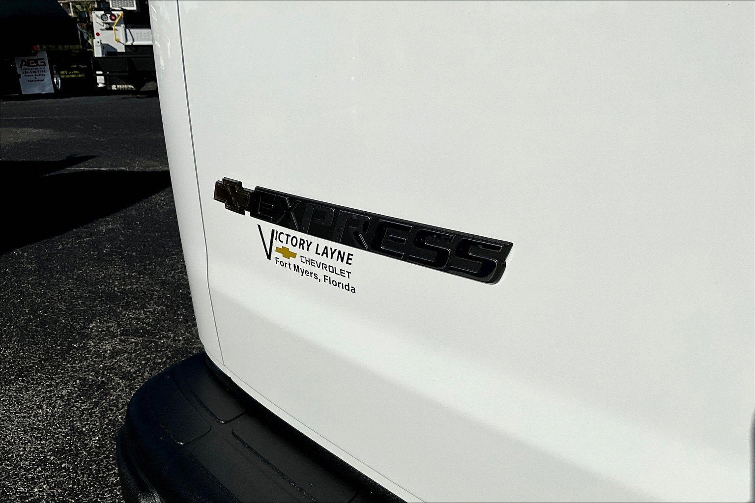 2025 Chevrolet Express Cargo 2500 WT