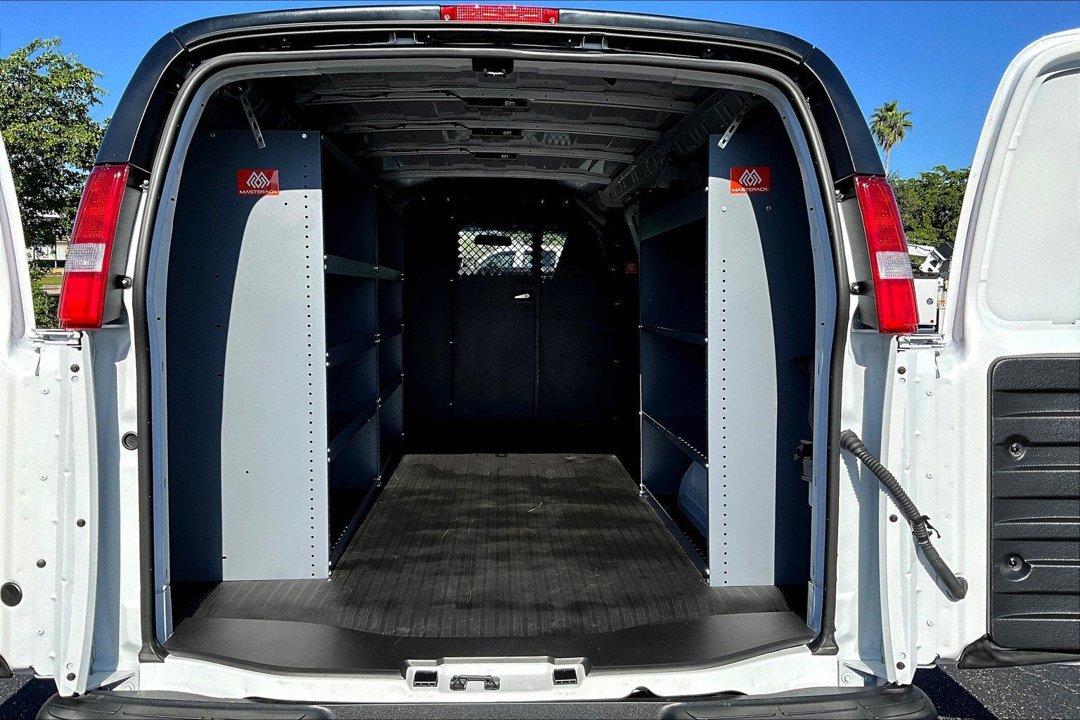 2025 Chevrolet Express Cargo 2500 WT