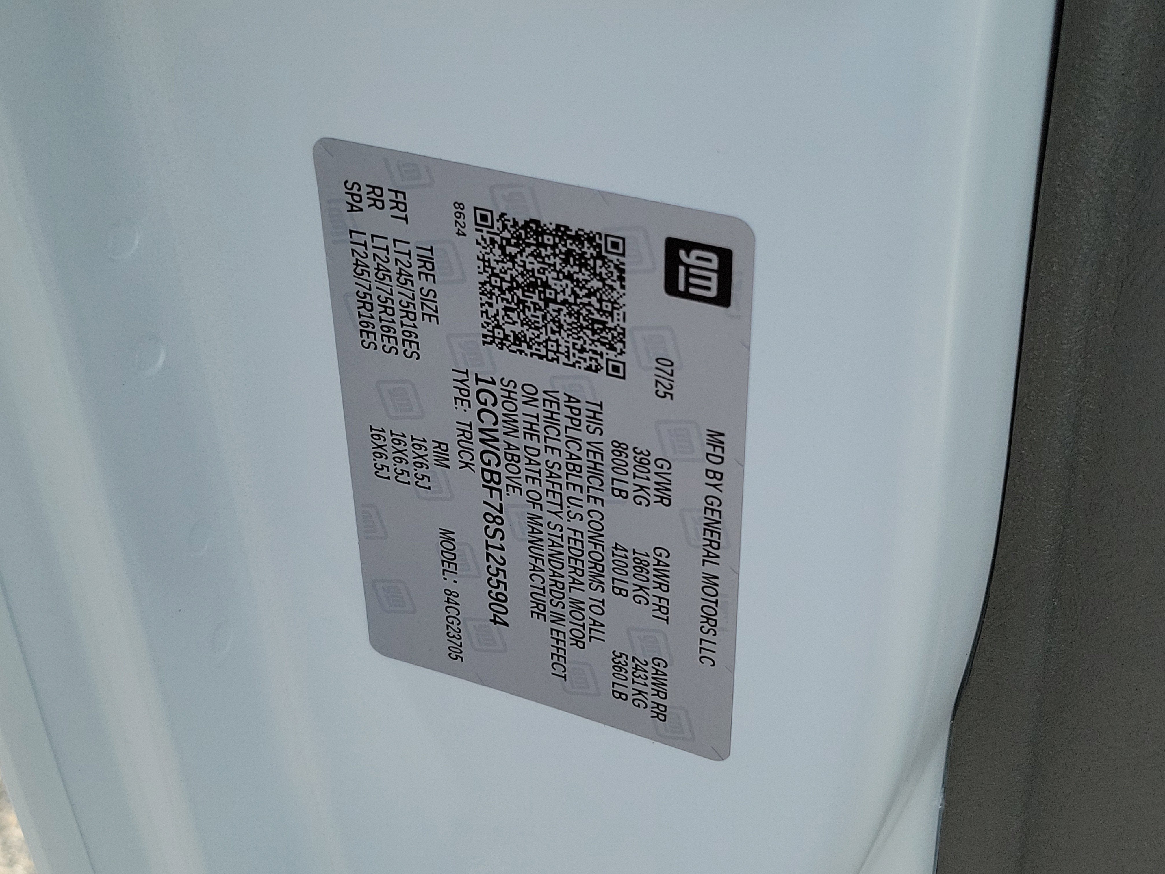 2025 Chevrolet Express Cargo 2500 WT