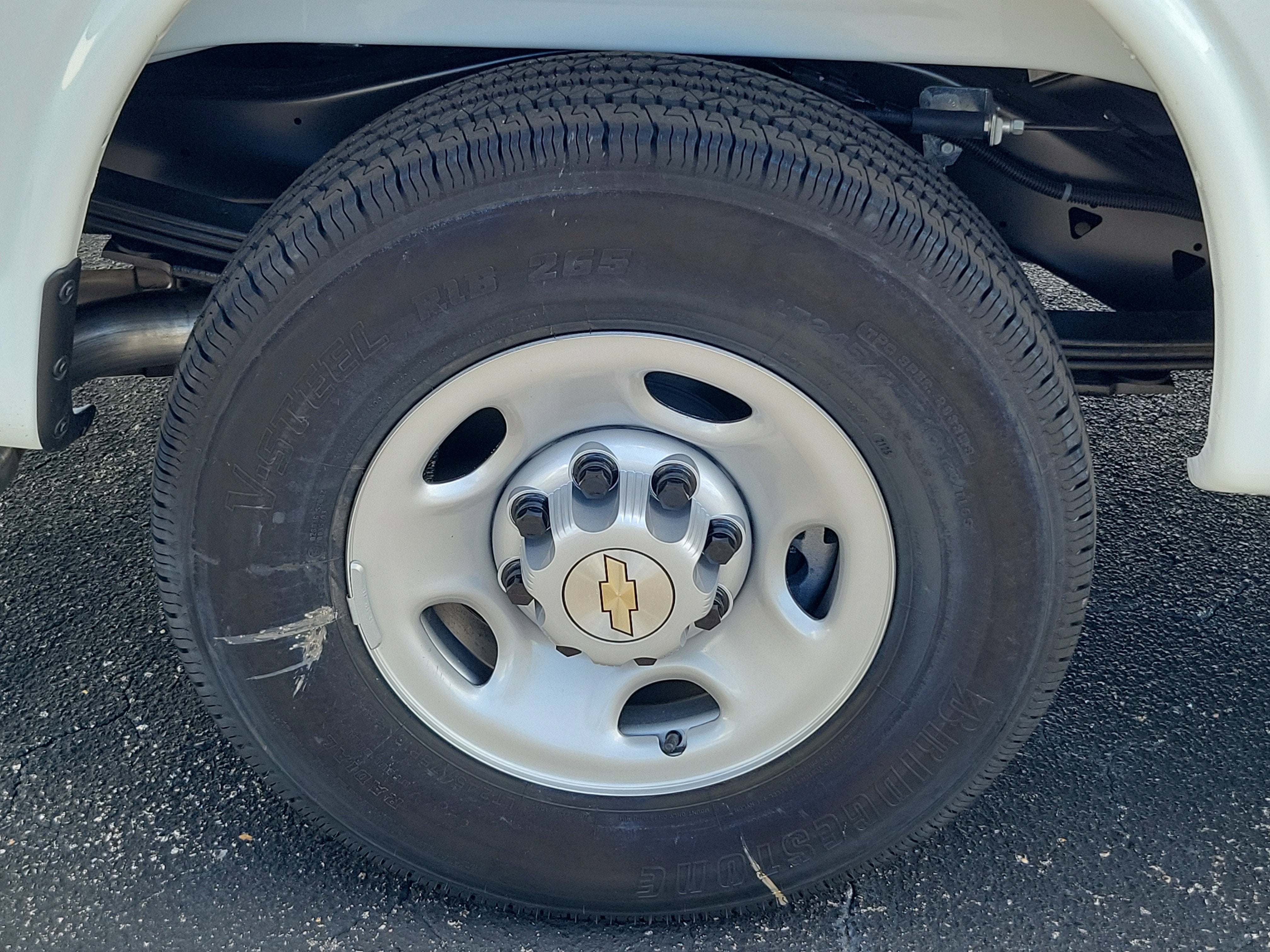 2025 Chevrolet Express Cargo 2500 WT