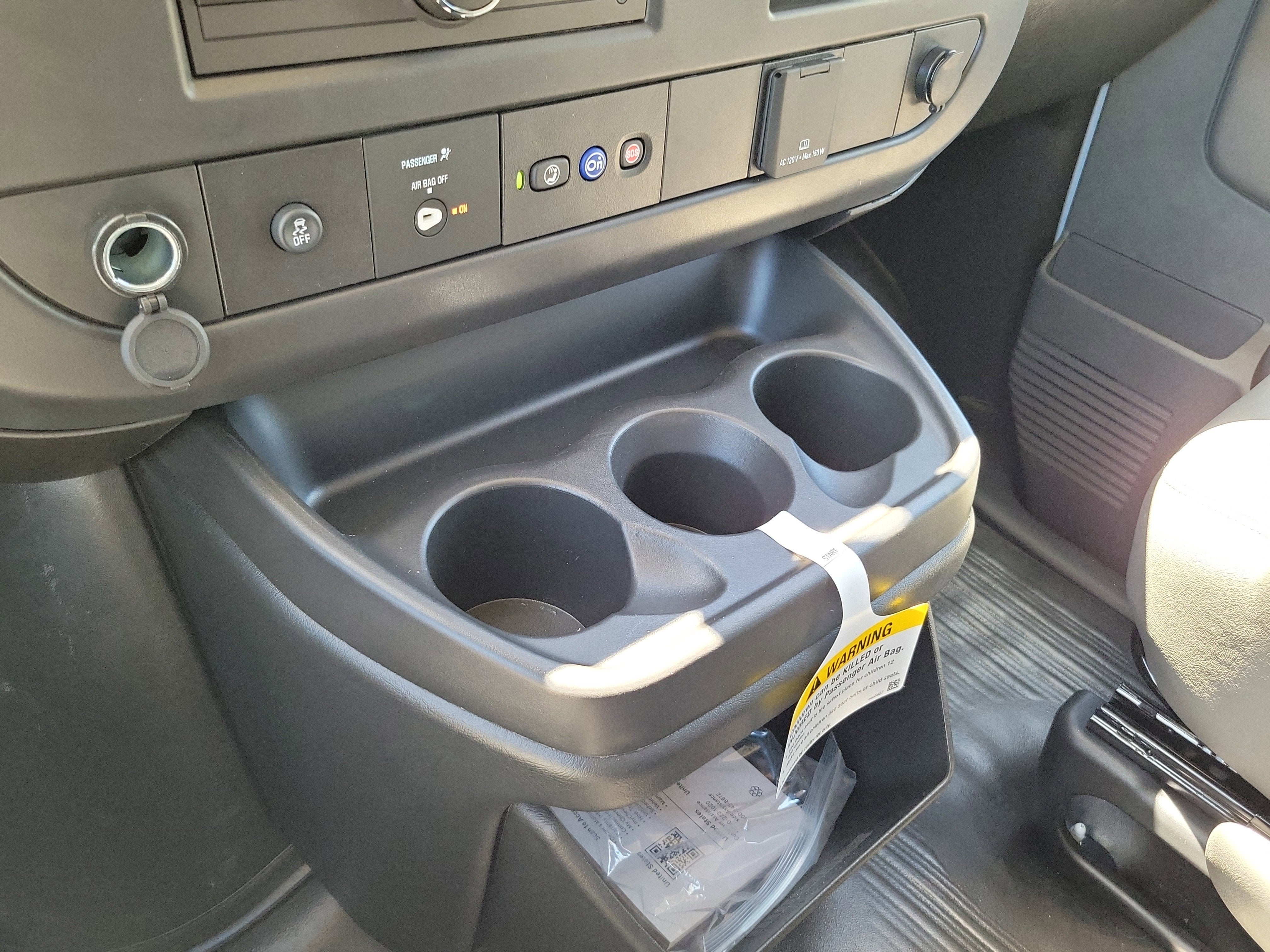 2025 Chevrolet Express Cargo 2500 WT