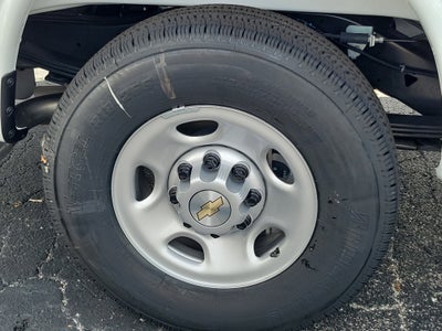2025 Chevrolet Express Cargo 2500 WT