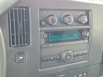 2025 Chevrolet Express Cargo 2500 WT