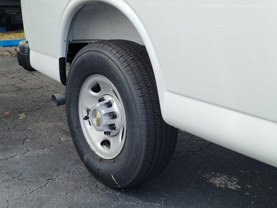 2025 Chevrolet Express Cargo 2500 WT