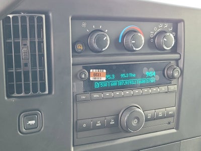 2025 Chevrolet Express Cargo 2500 WT