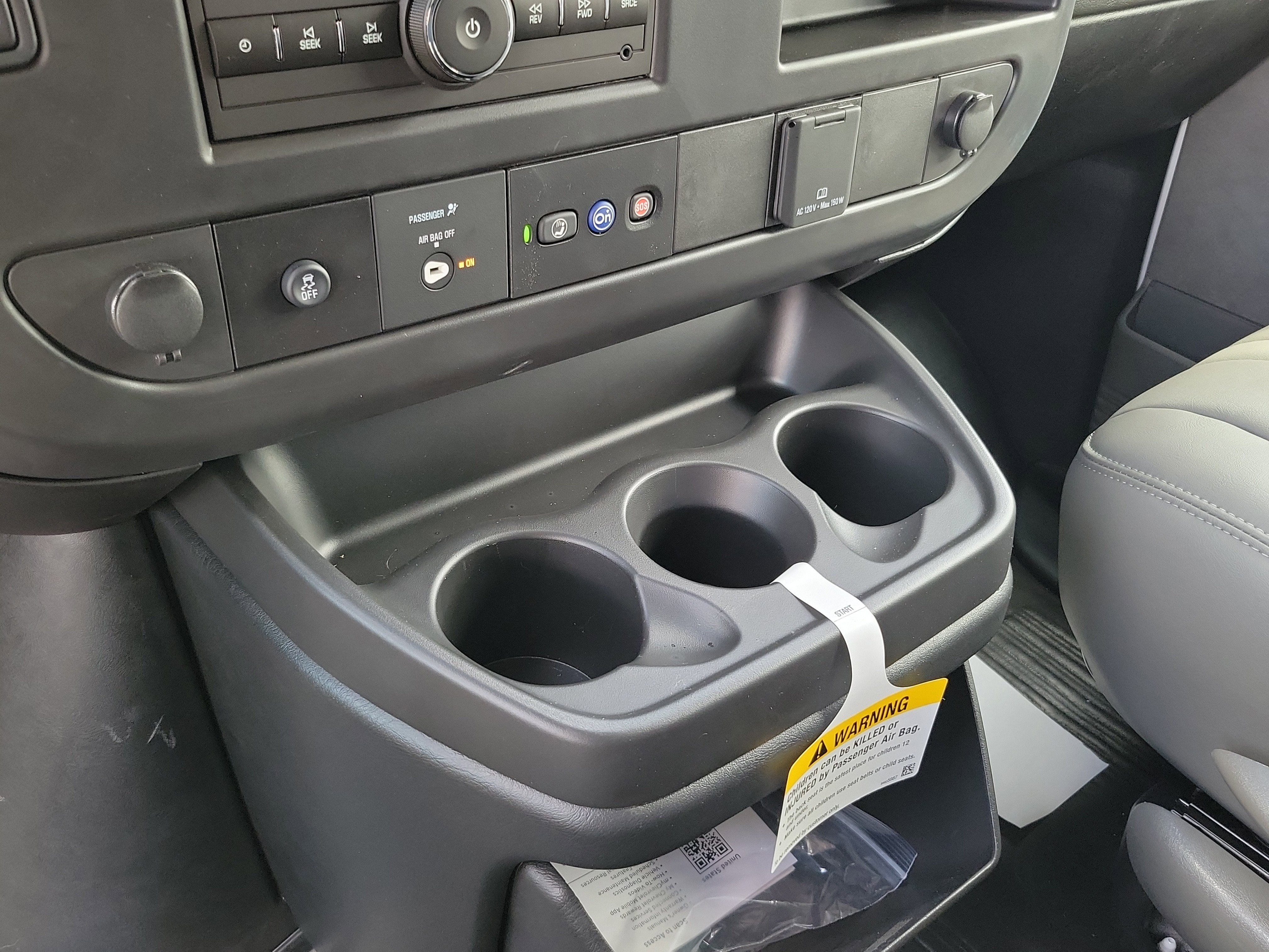 2025 Chevrolet Express Cargo 2500 WT