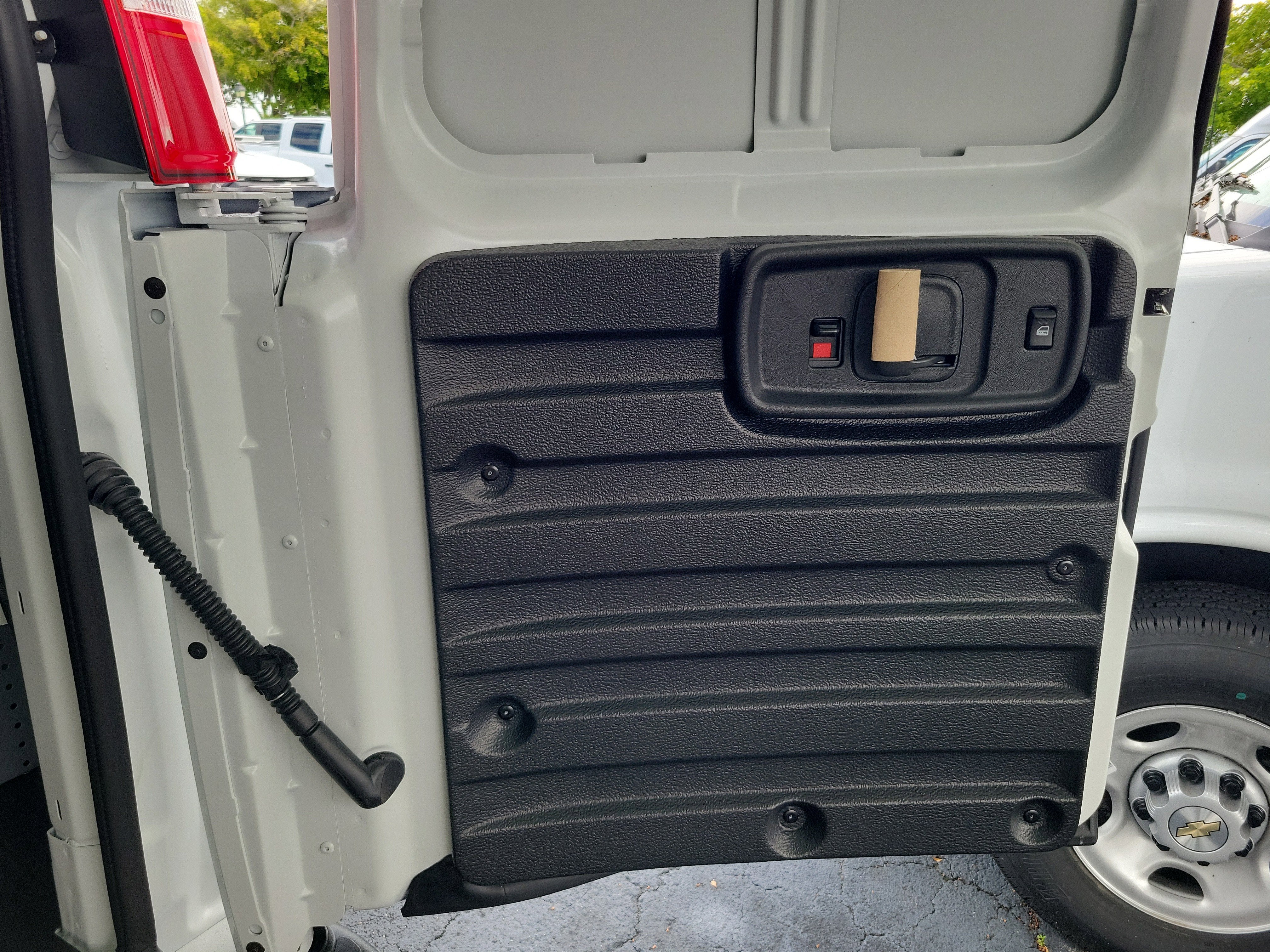 2025 Chevrolet Express Cargo 2500 WT