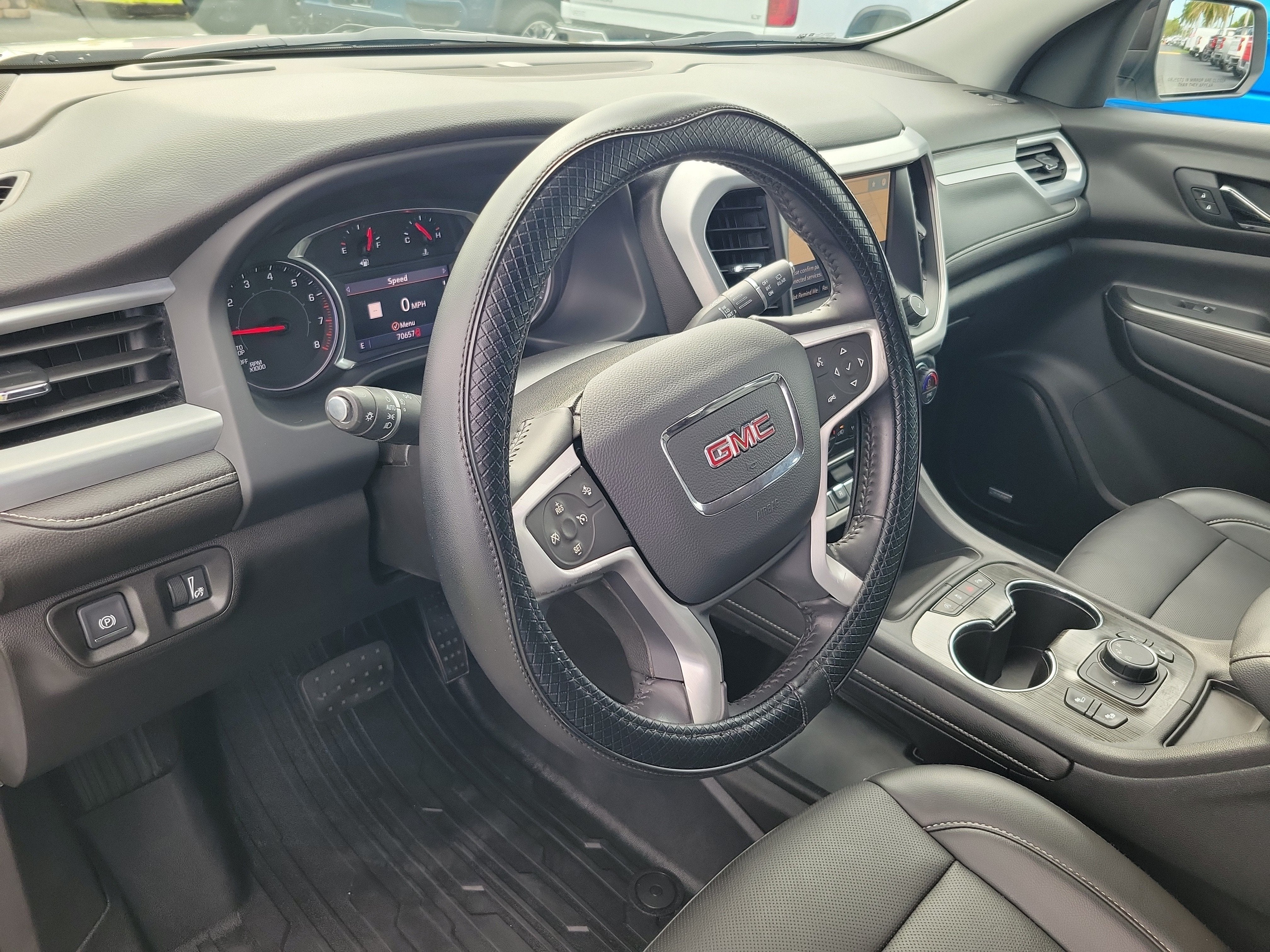 2021 GMC Acadia SLT