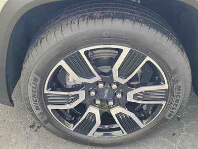 2021 GMC Acadia SLT