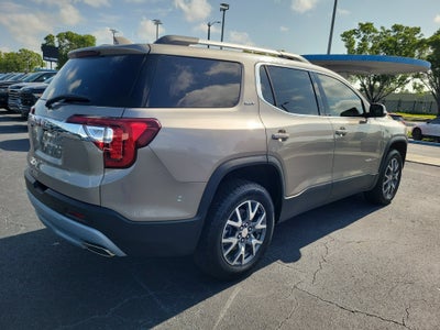 2022 GMC Acadia SLT