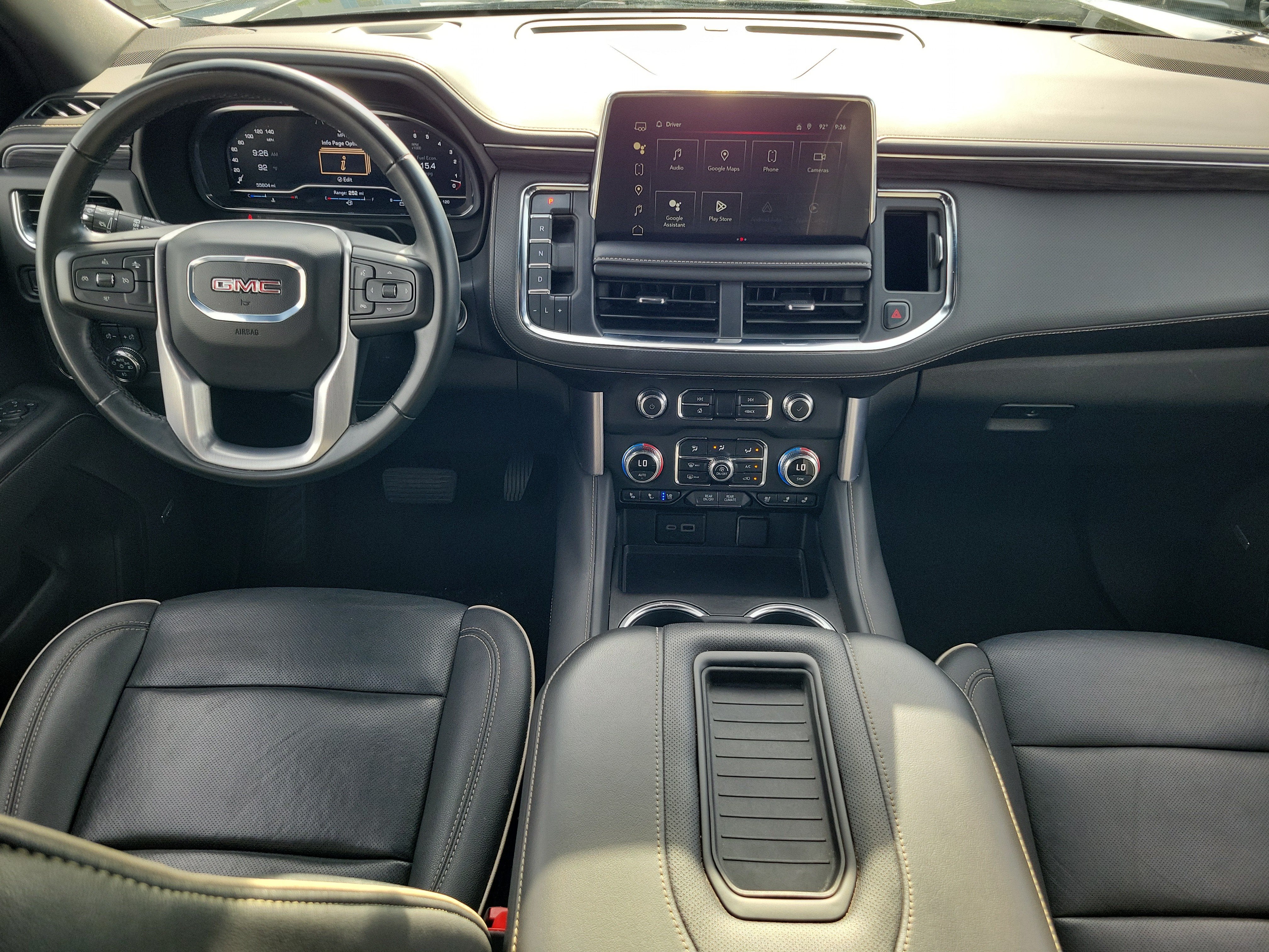 2024 GMC Yukon SLT