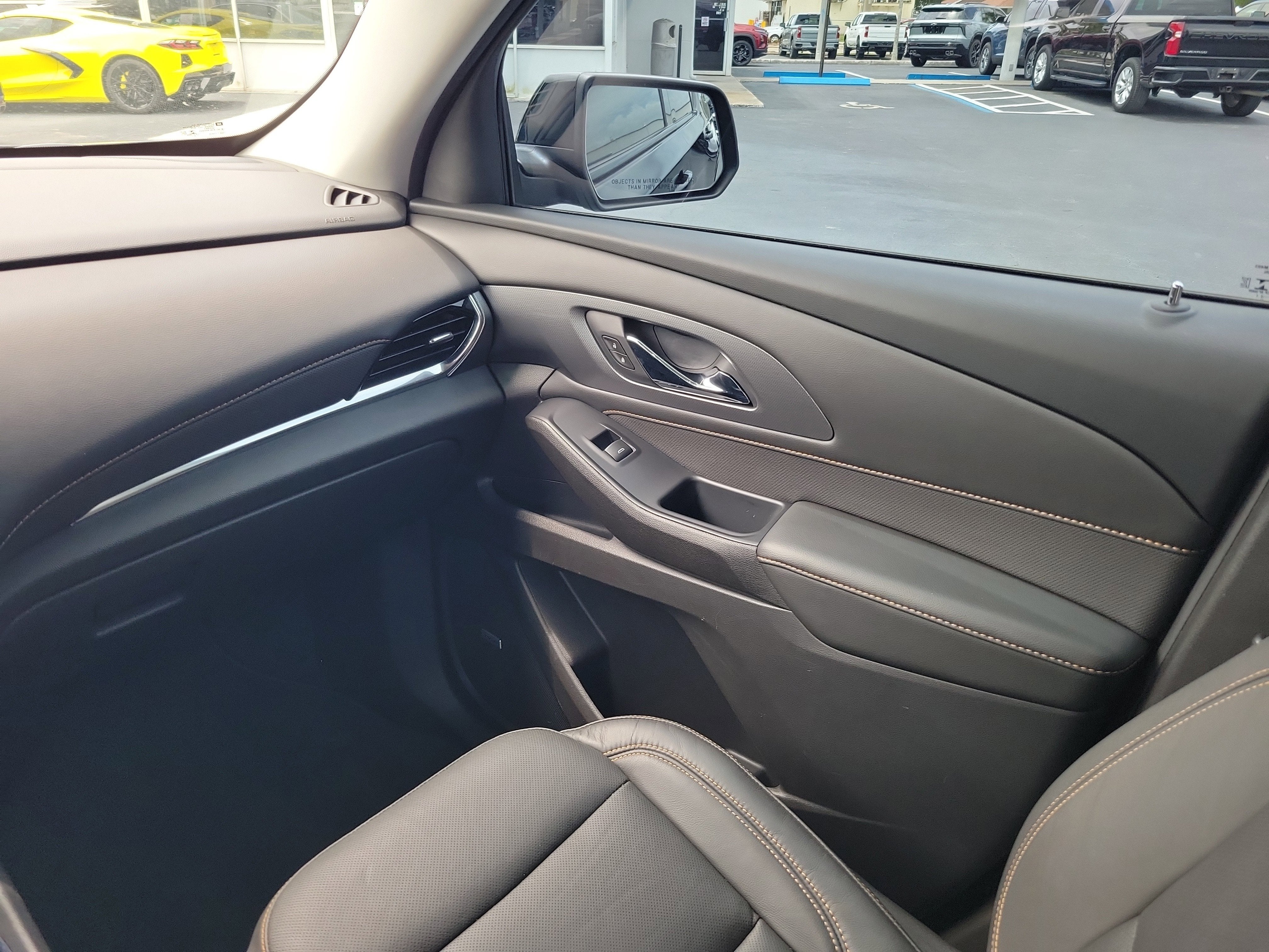 2021 Chevrolet Traverse Premier