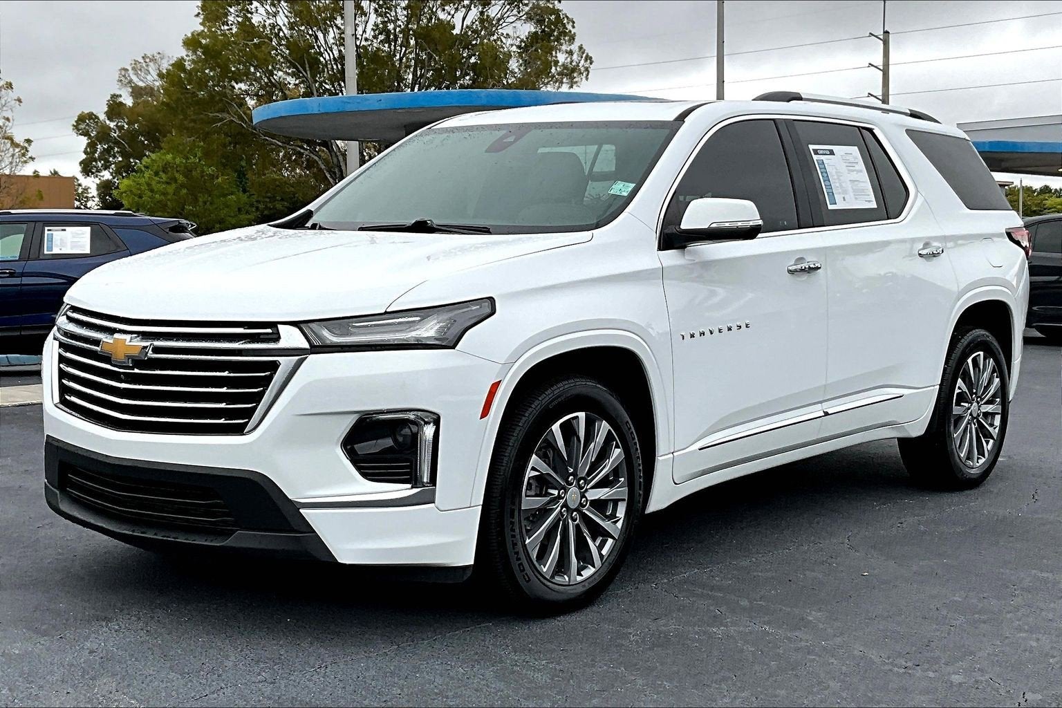2023 Chevrolet Traverse Premier