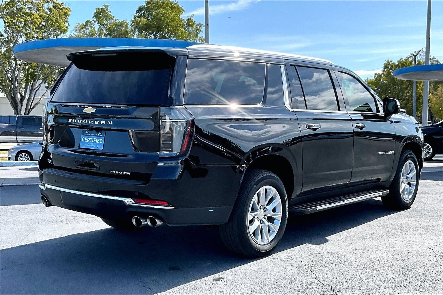 2025 Chevrolet Suburban Premier