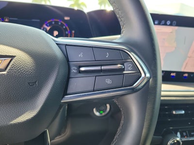 2025 Chevrolet Suburban LT