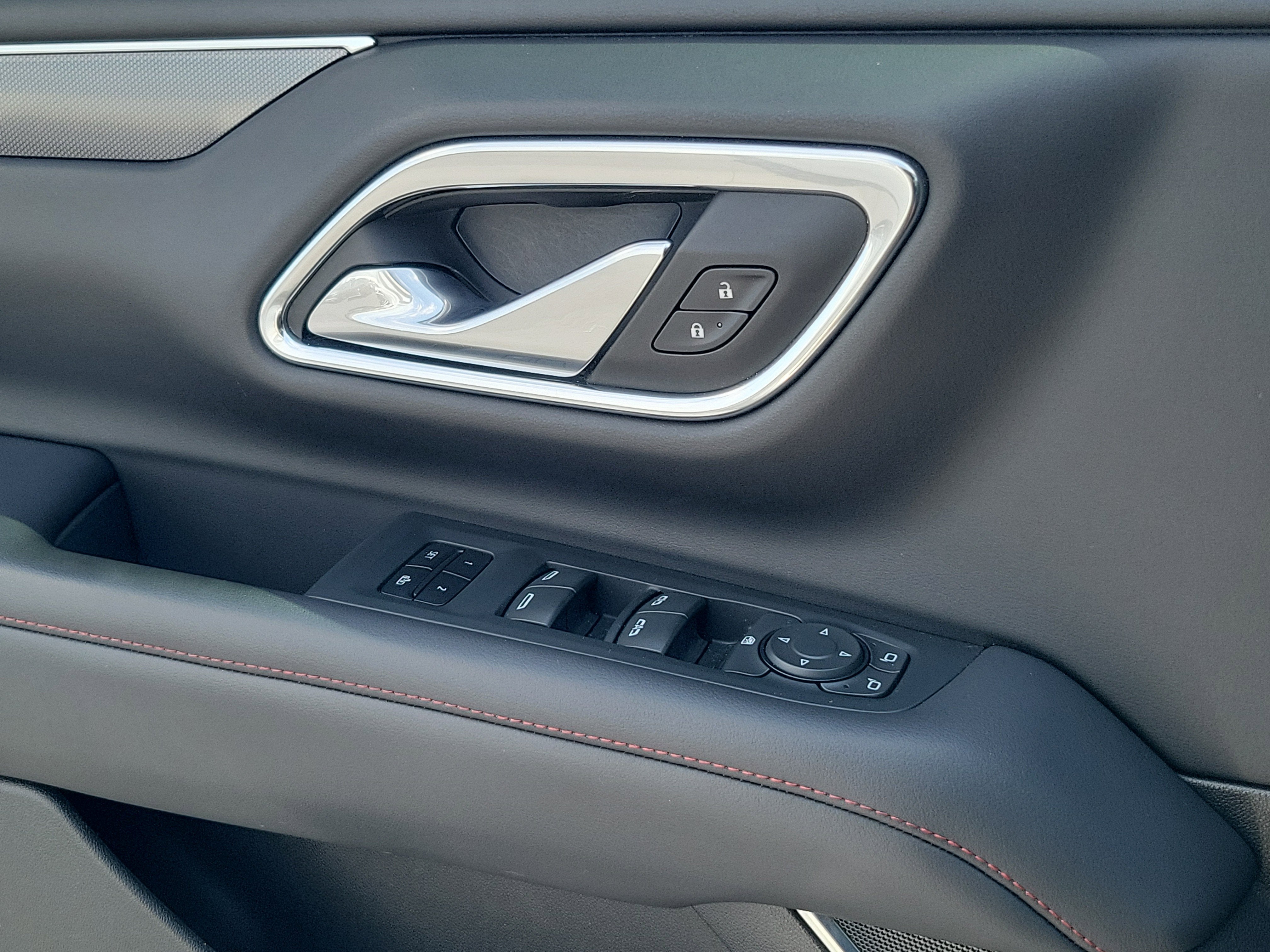 2021 Chevrolet Suburban RST