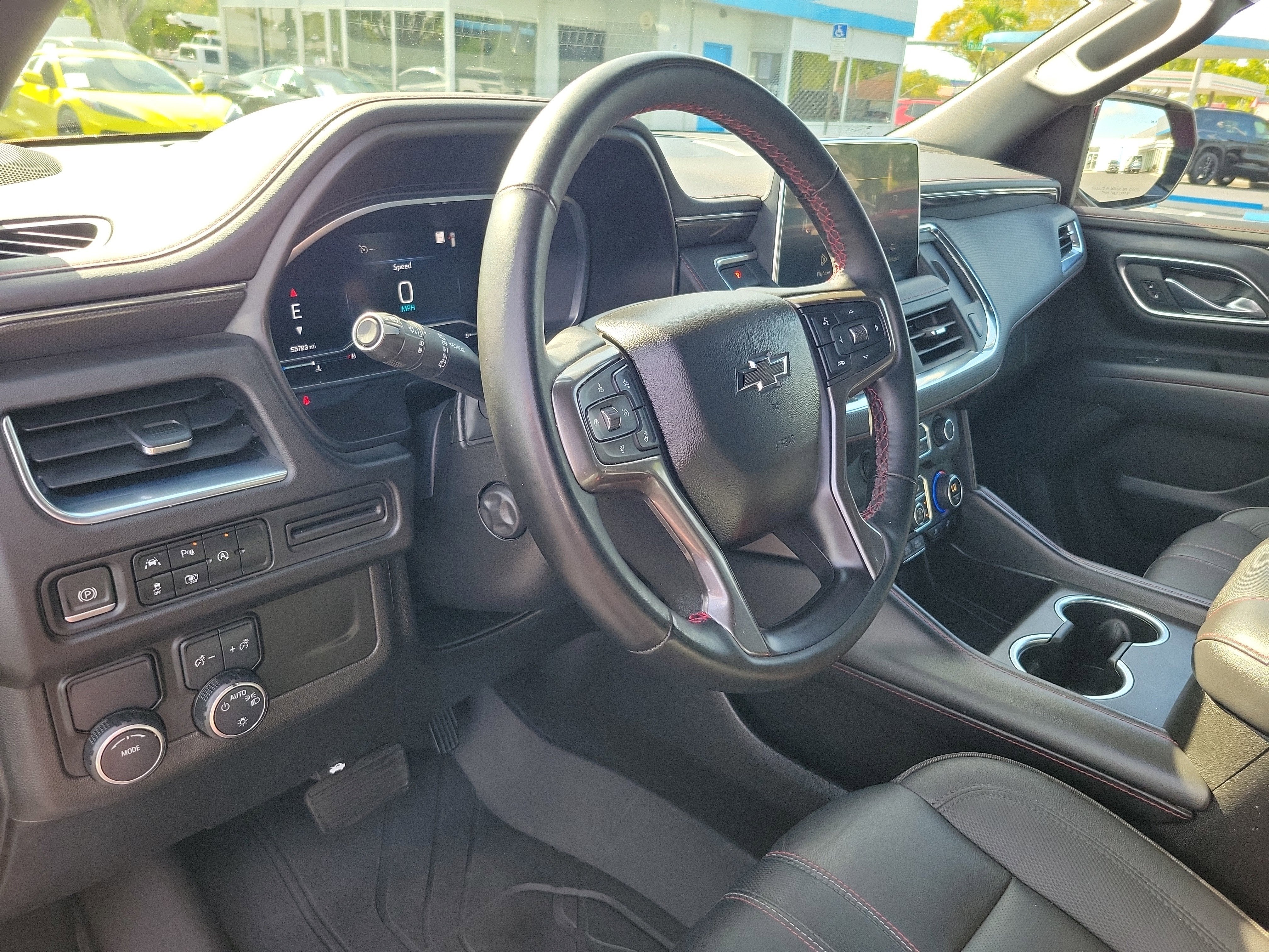 2023 Chevrolet Suburban RST