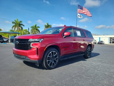 2023 Chevrolet Suburban RST