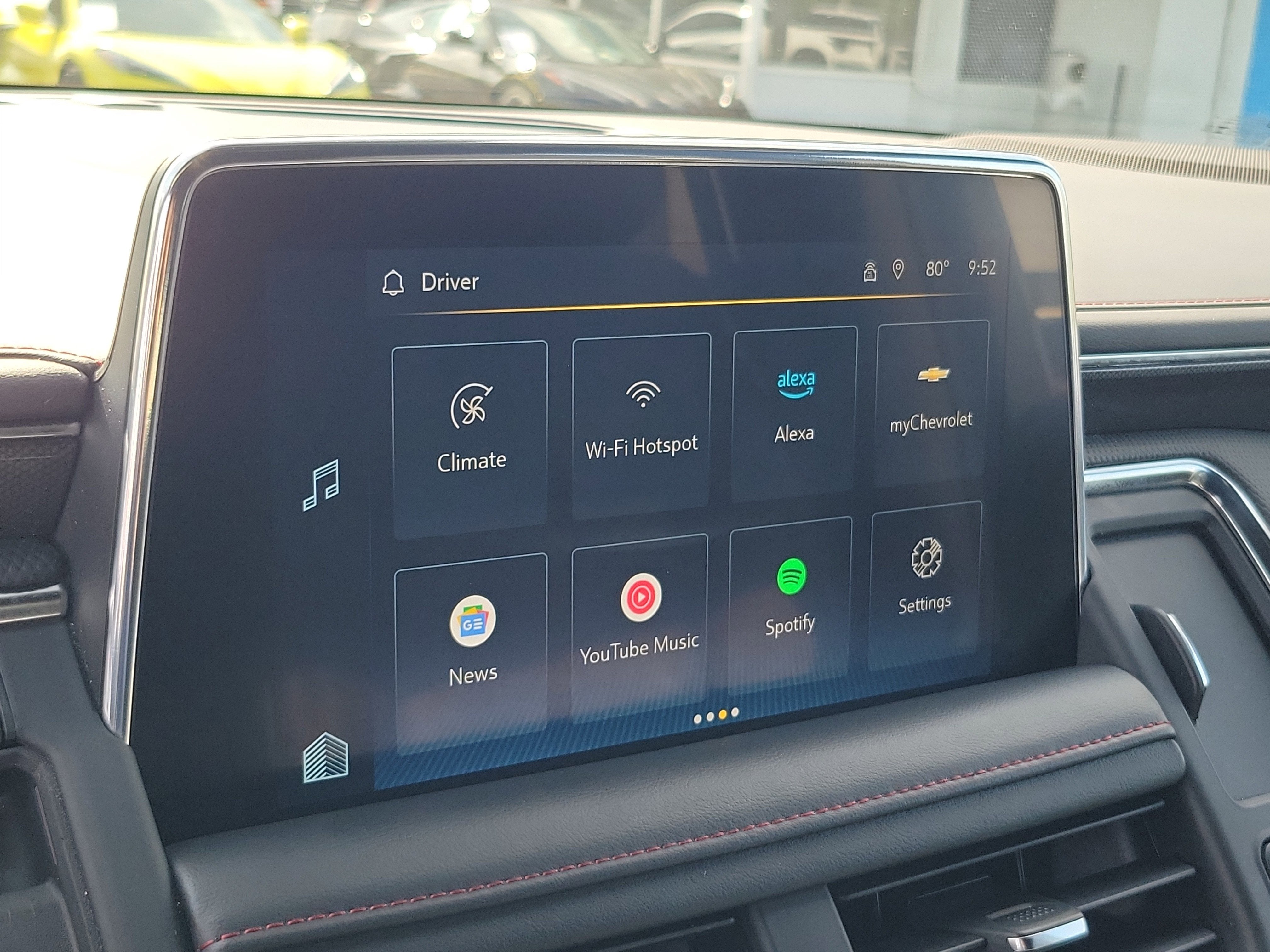 2023 Chevrolet Suburban RST