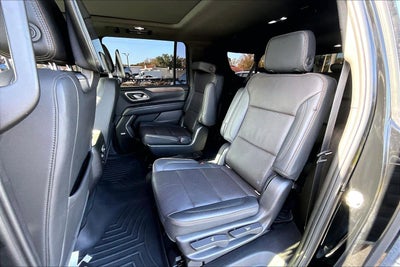 2021 Chevrolet Suburban High Country