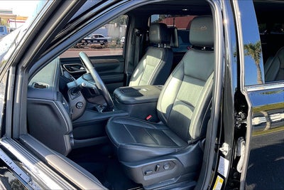2021 Chevrolet Suburban High Country