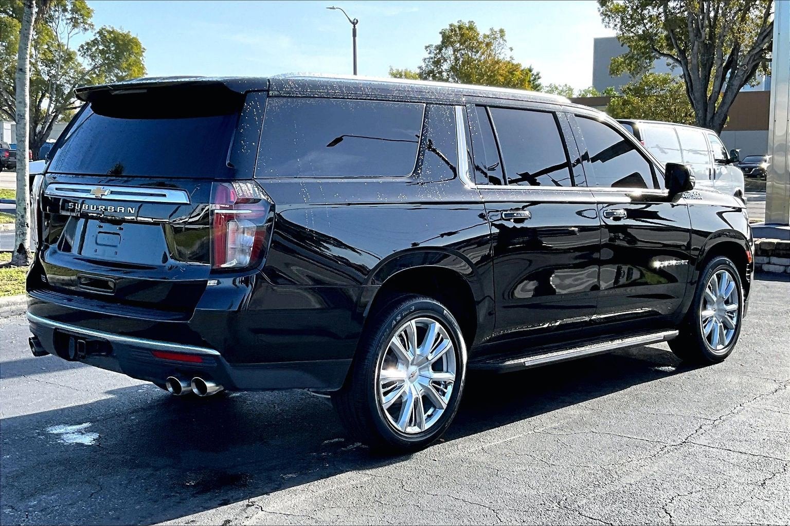 2021 Chevrolet Suburban High Country