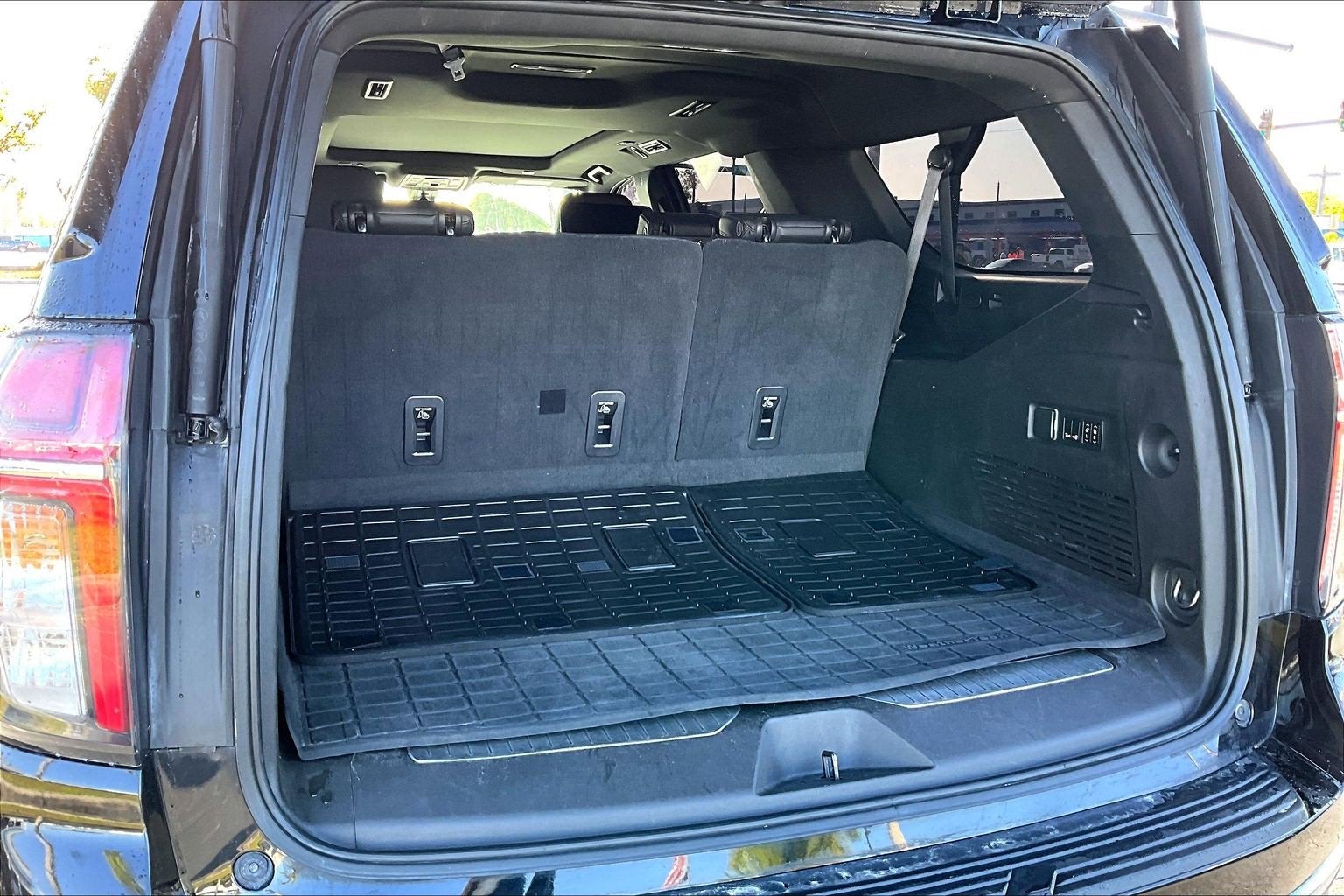 2021 Chevrolet Suburban High Country