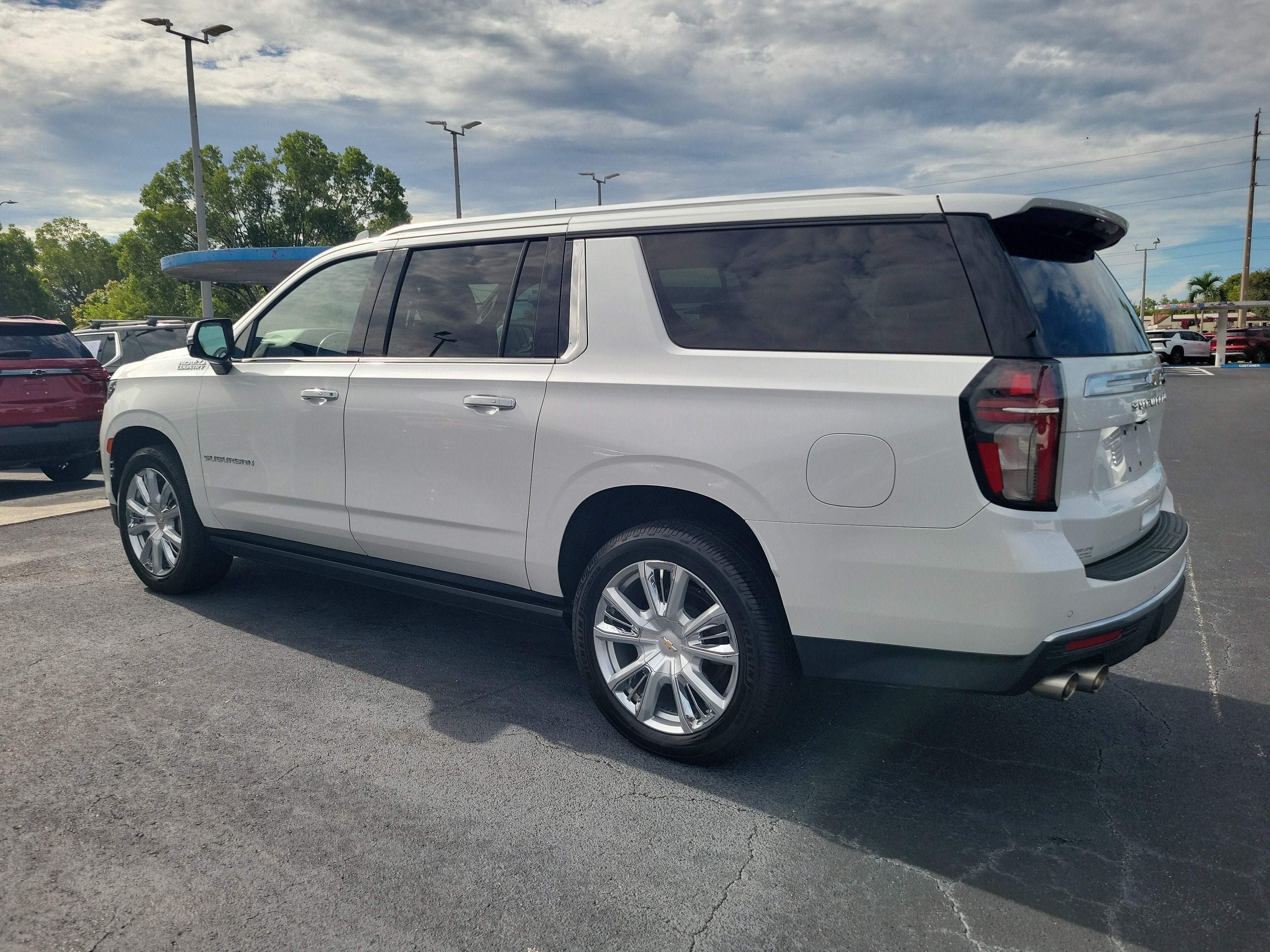 2022 Chevrolet Suburban High Country