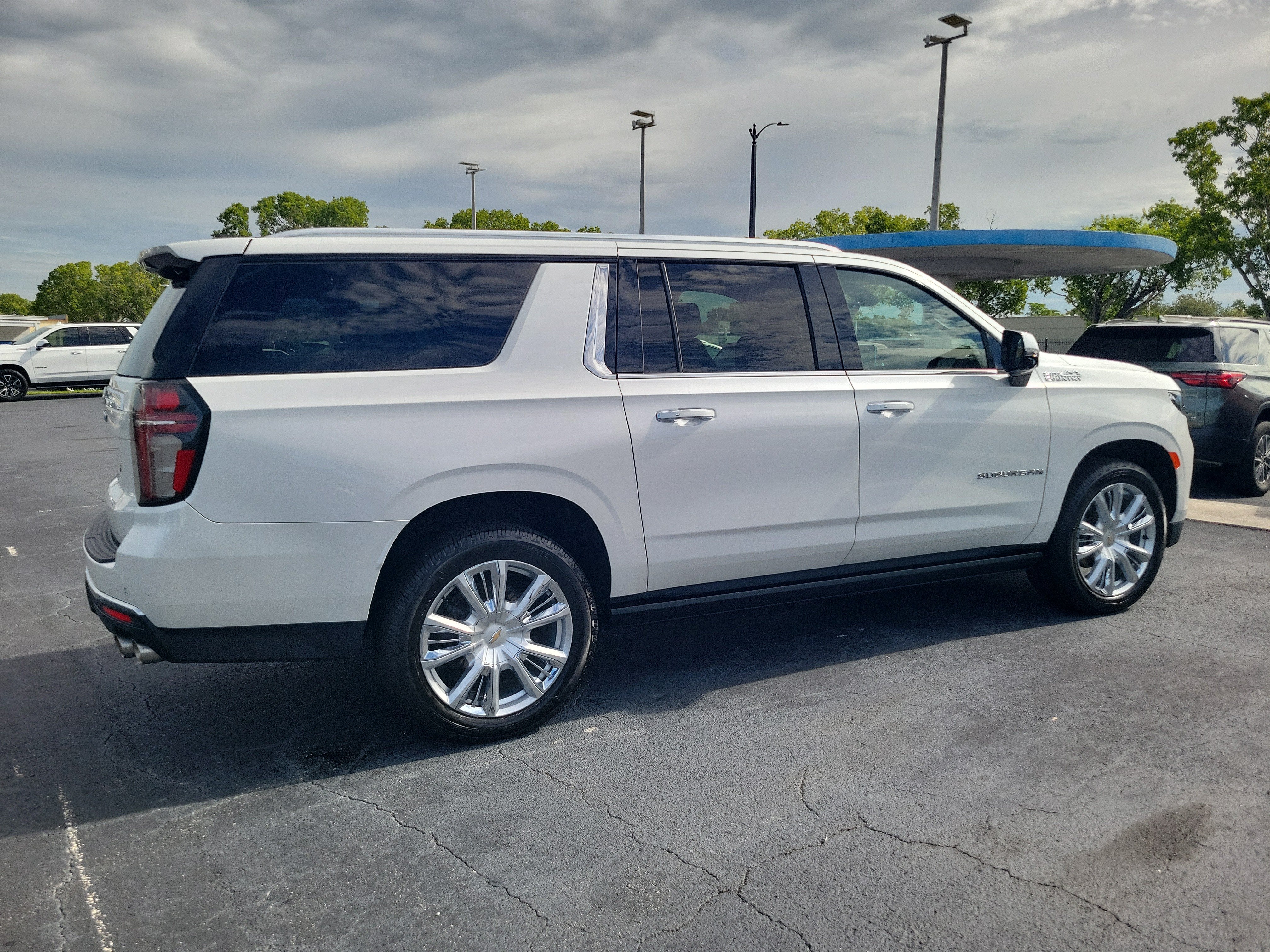 2022 Chevrolet Suburban High Country