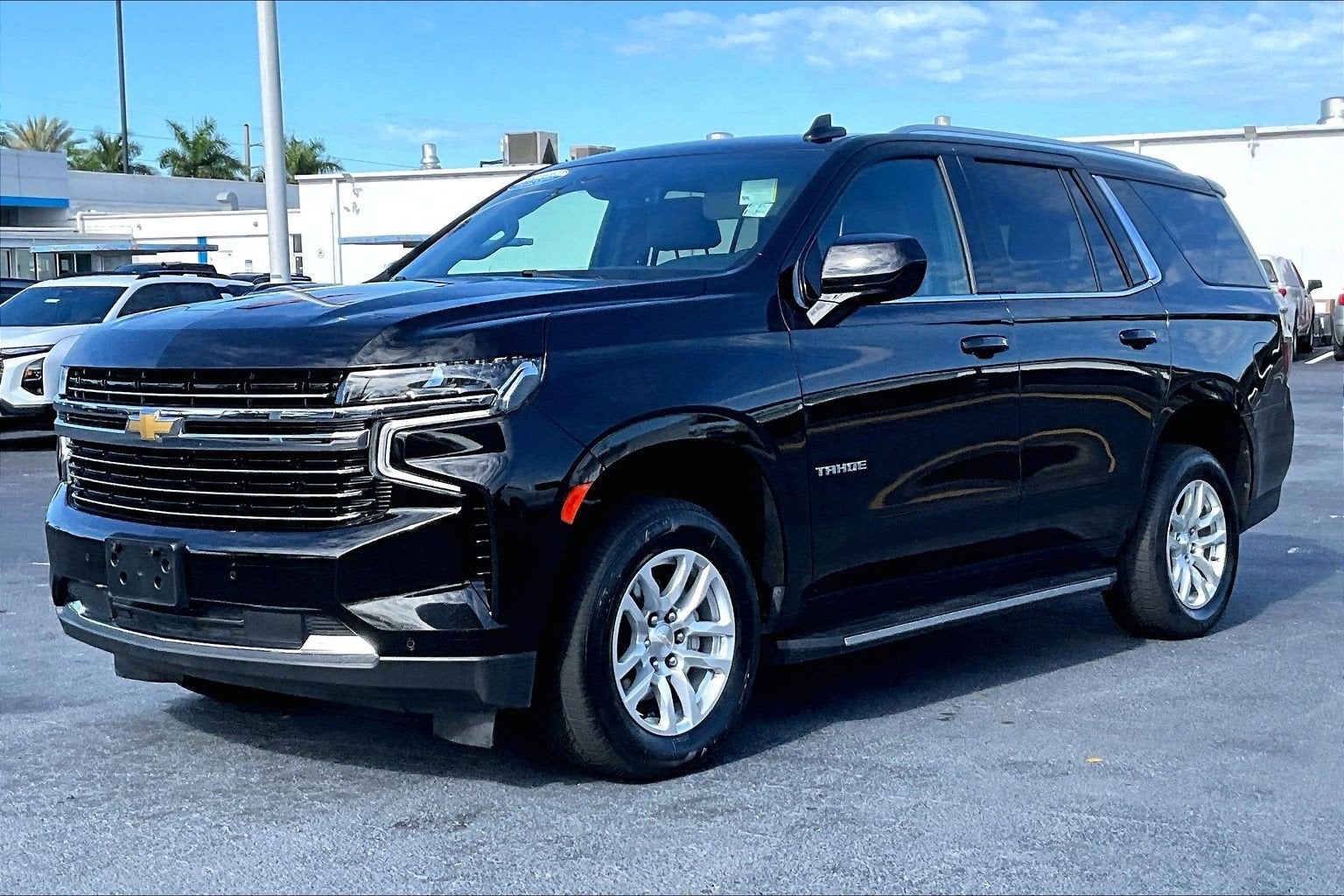 2024 Chevrolet Tahoe LT - Photo 2