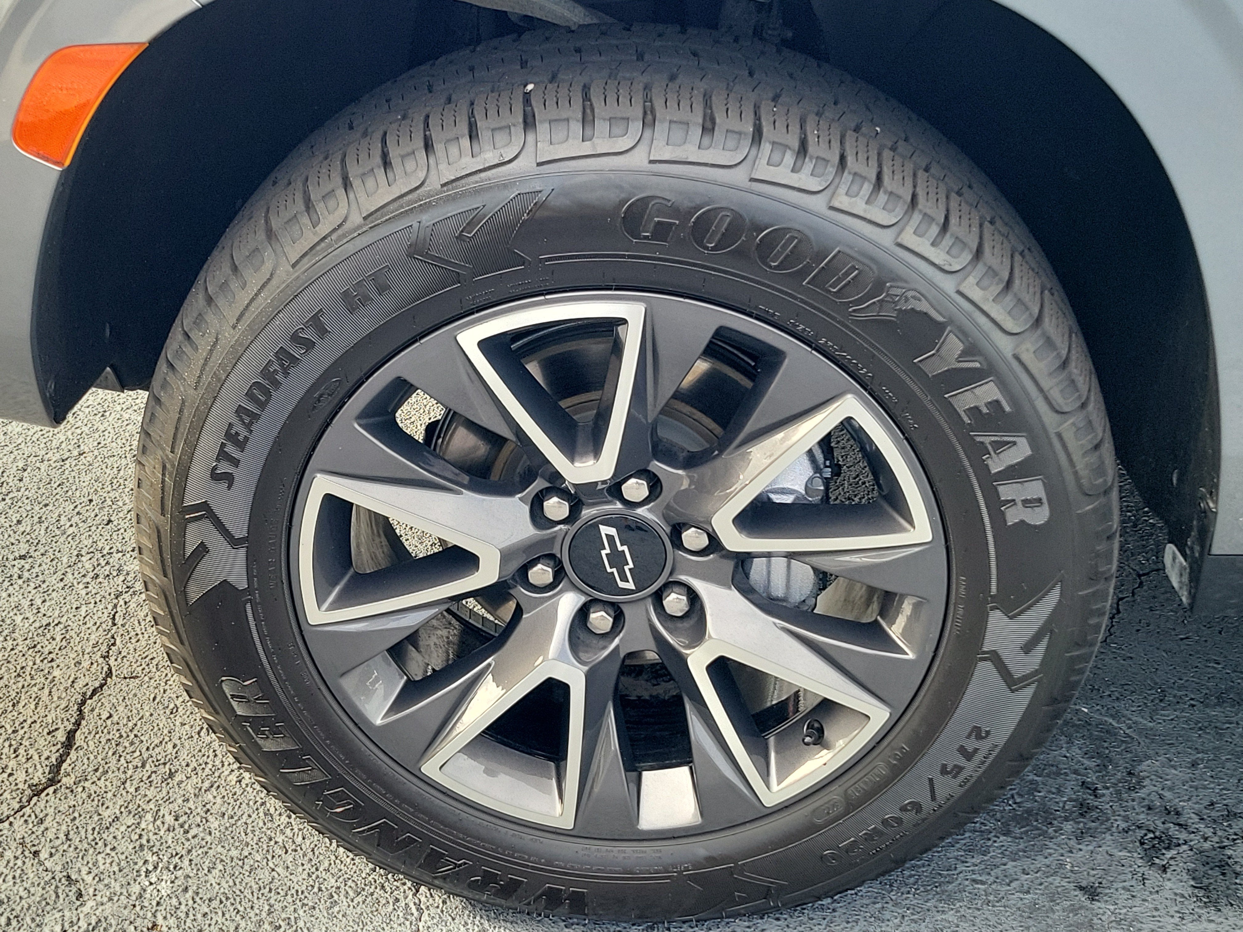 2022 Chevrolet Suburban Z71