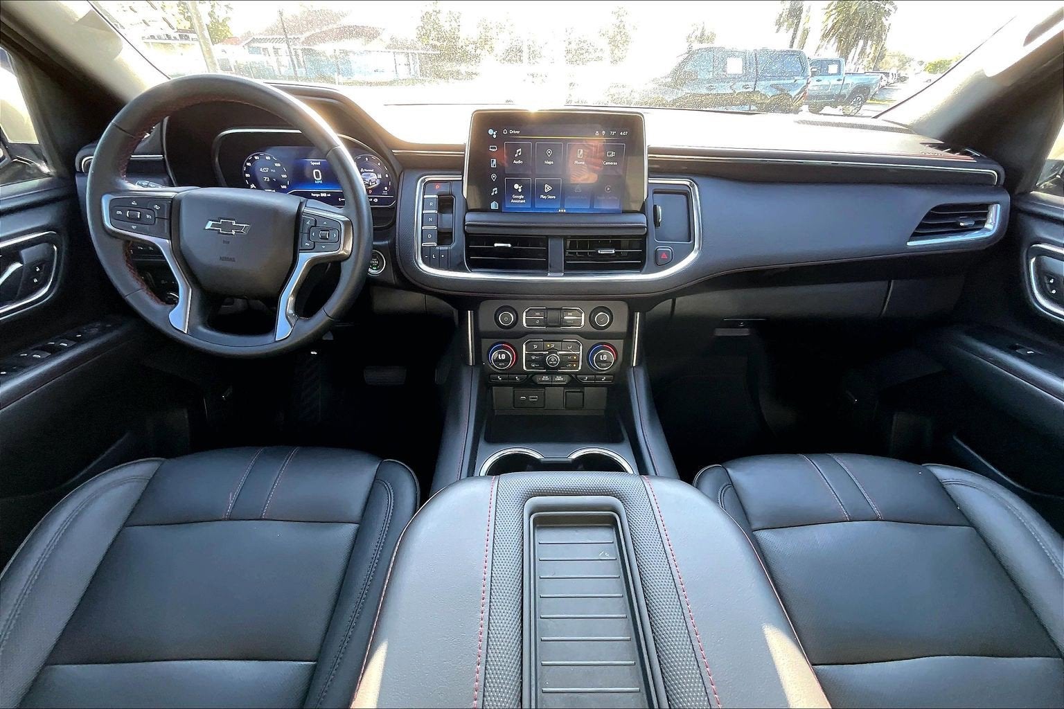 2023 Chevrolet Suburban RST