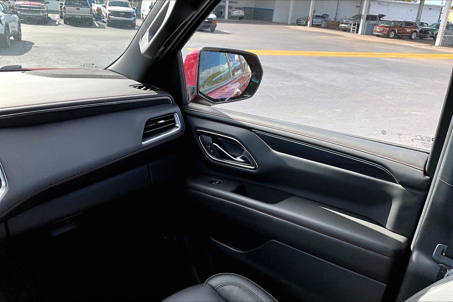 2024 Chevrolet Suburban RST