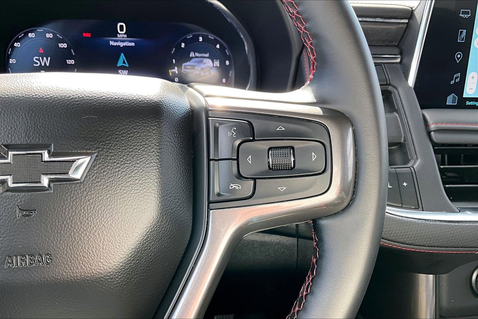 2024 Chevrolet Suburban RST