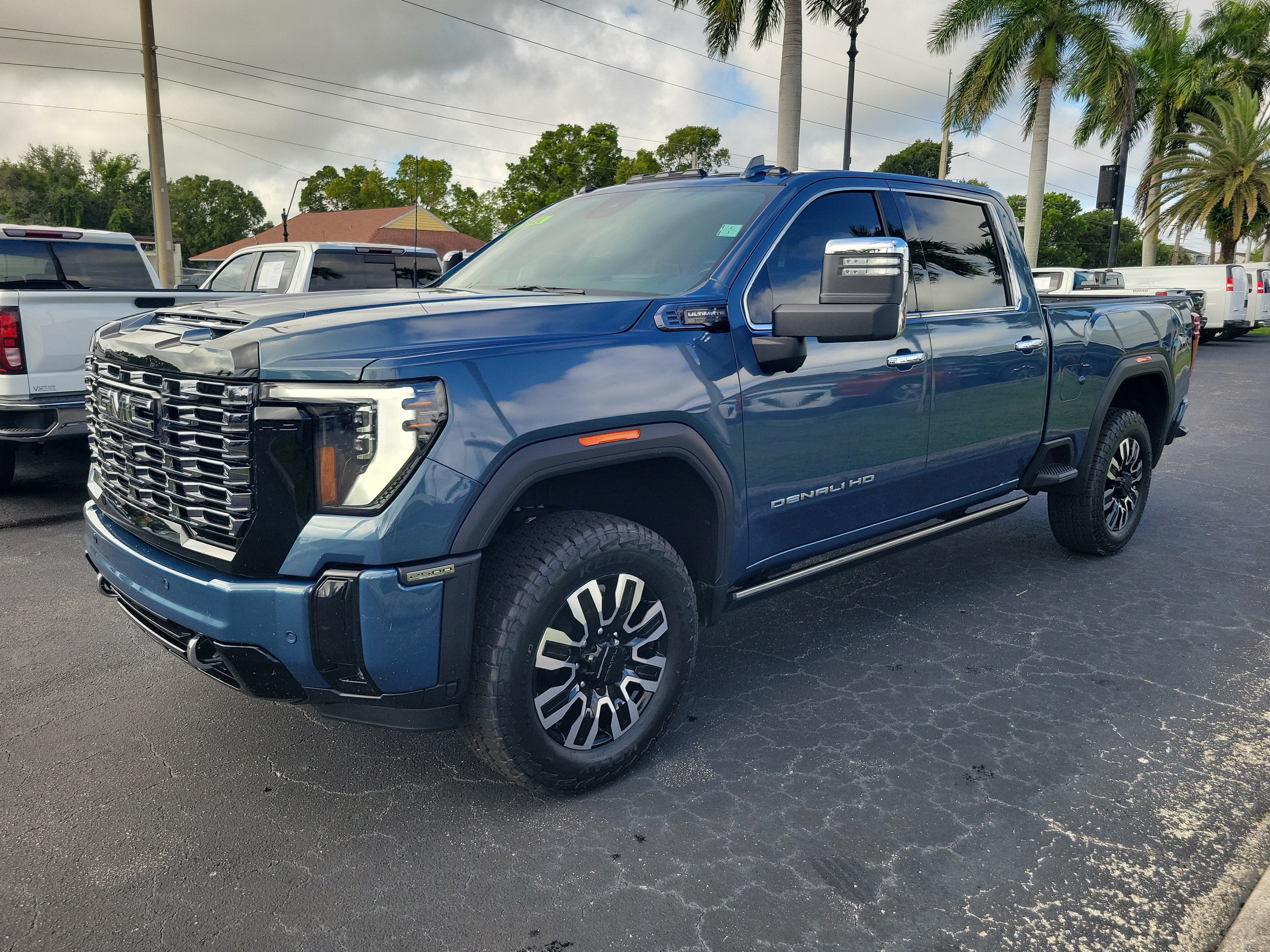 2026 GMC Sierra 2500 HD Denali Ultimate