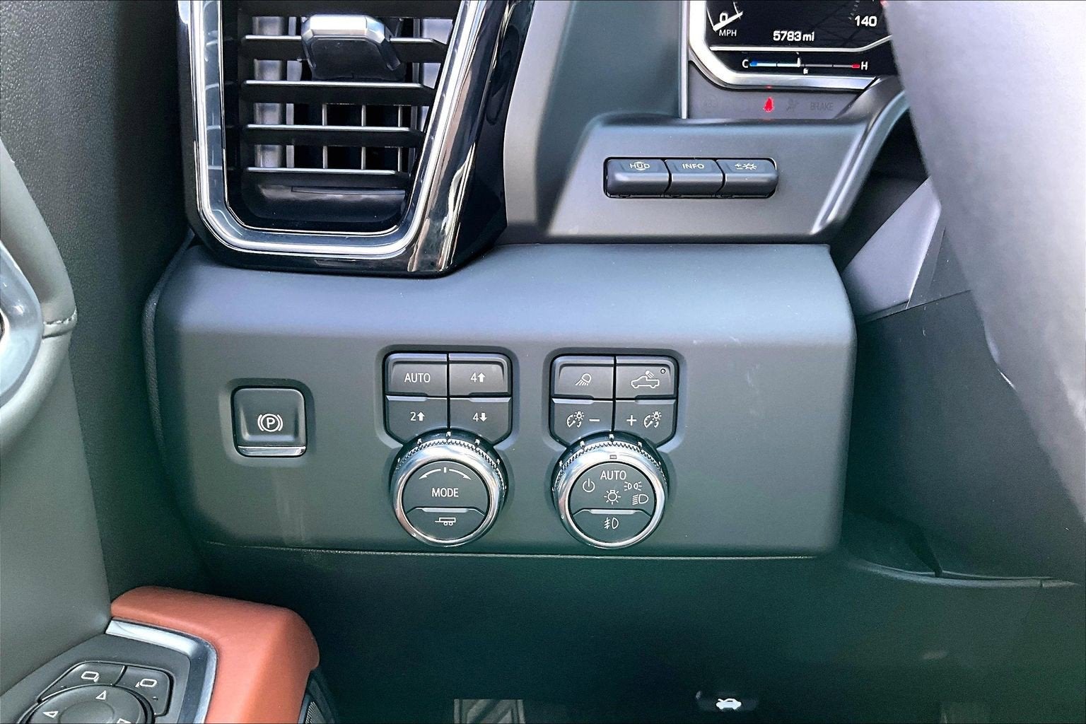 2025 GMC Sierra 1500 Denali Ultimate