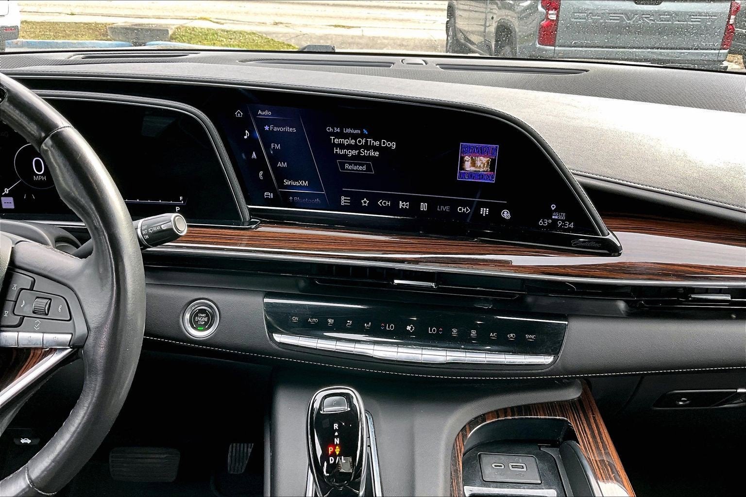 2023 Cadillac Escalade Premium Luxury