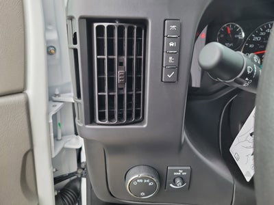 2025 Chevrolet Express Cutaway 3500 1WT