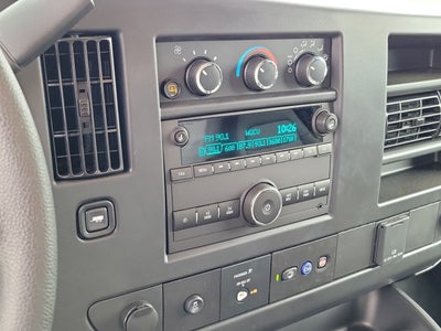 2025 Chevrolet Express Cutaway 3500 1WT