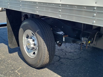 2025 Chevrolet Express Cutaway 3500 1WT
