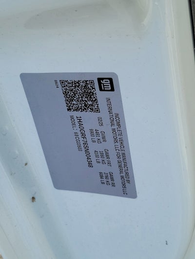 2025 Chevrolet Express Cutaway 3500 1WT