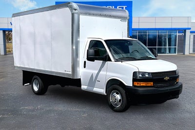 2025 Chevrolet Express Cutaway 3500 1WT