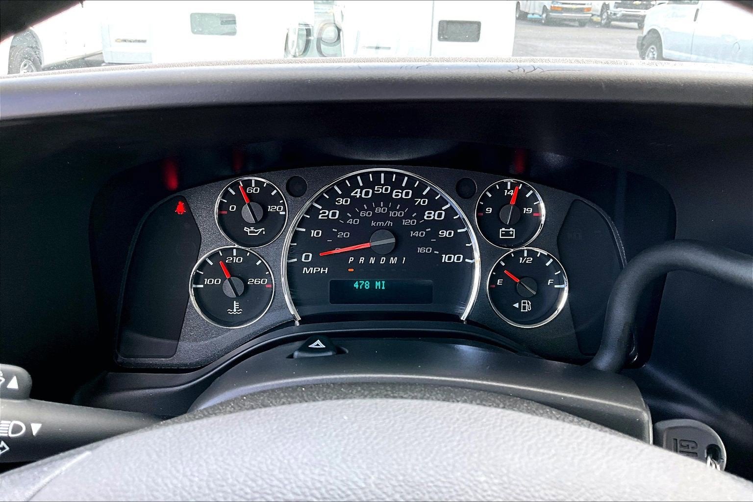 2025 Chevrolet Express Cutaway 3500 1WT