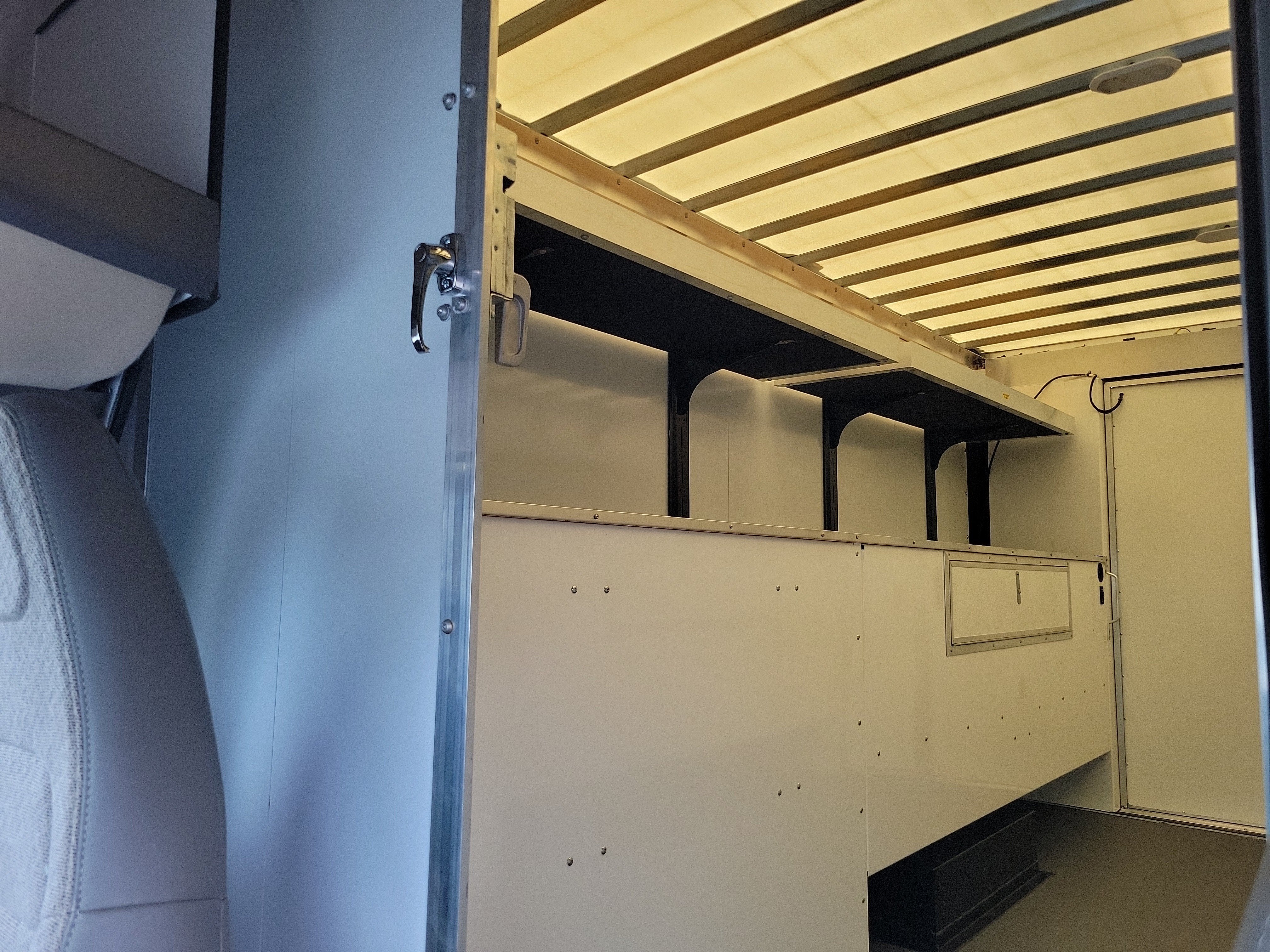 2026 Chevrolet Express Cutaway 4500 2WT