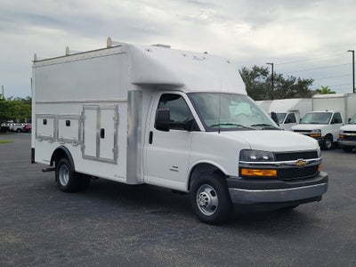 2026 Chevrolet Express Cutaway 4500 2WT