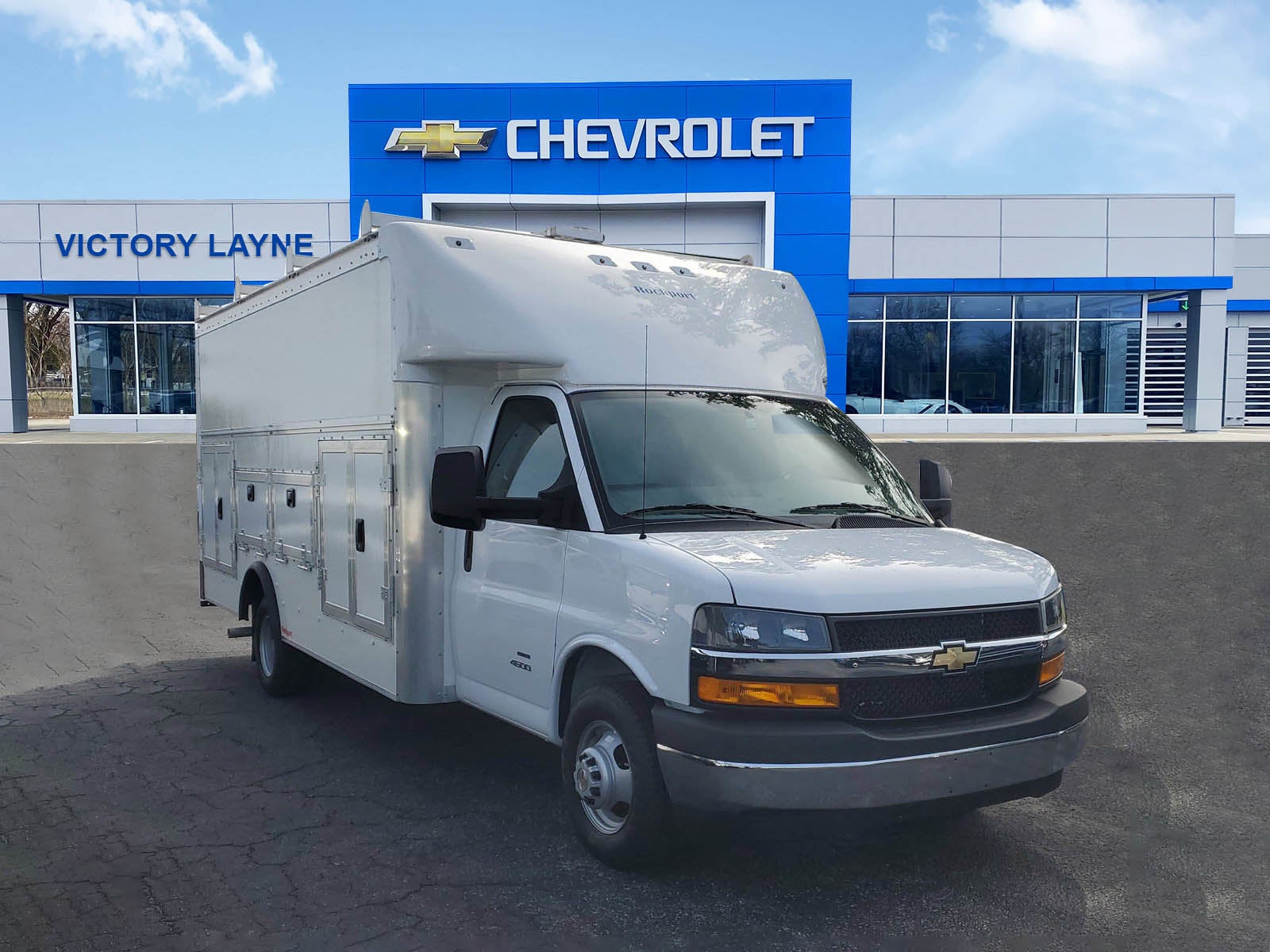 2024 Chevrolet Express Cutaway 4500 2WT
