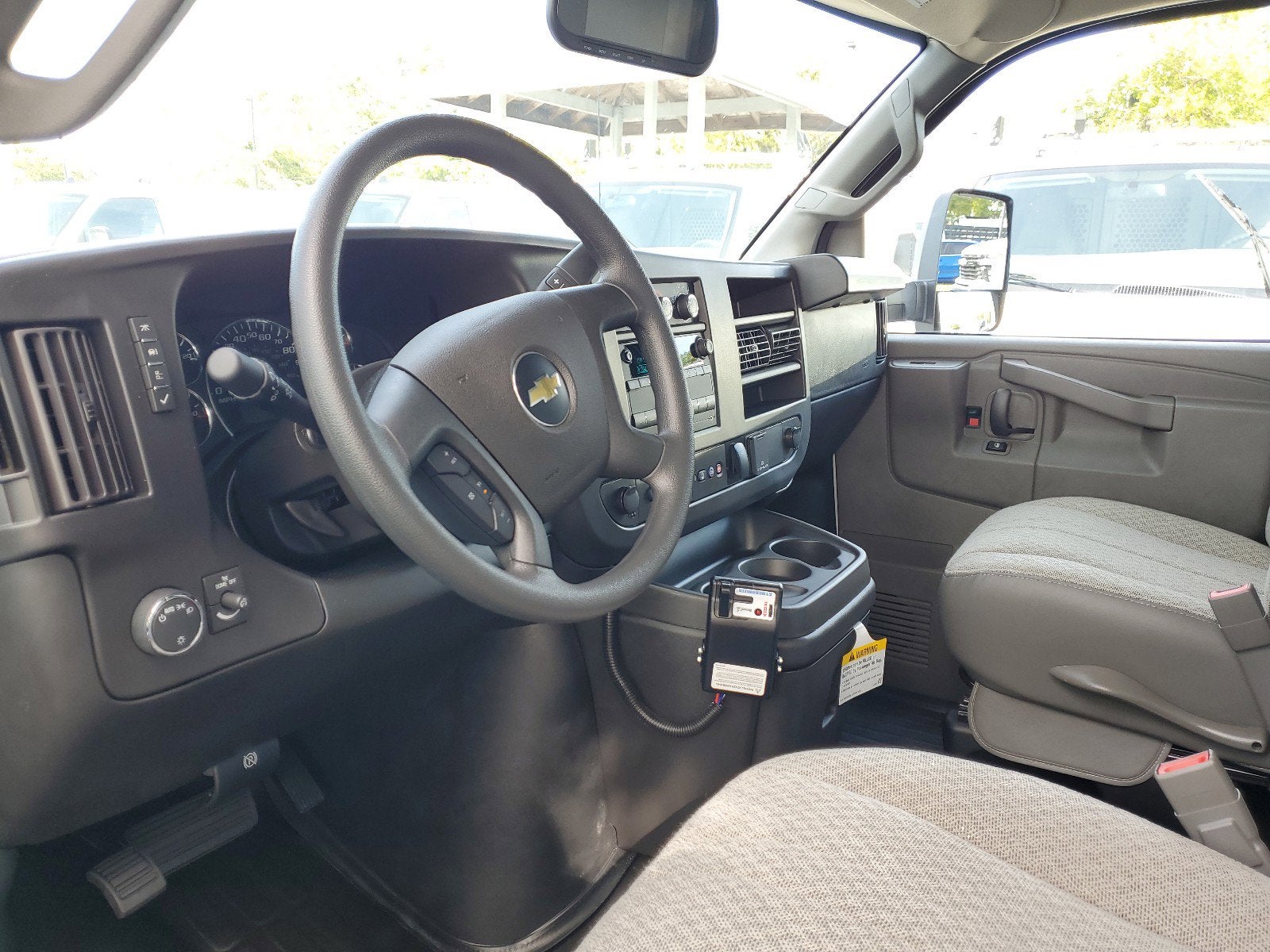 2024 Chevrolet Express Cutaway 4500 2WT