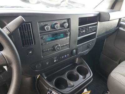 2024 Chevrolet Express Cutaway 4500 2WT